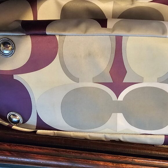 Coach Poppy Metallic Pink Outline Hallie Tote Purse - Picture 5 of 5